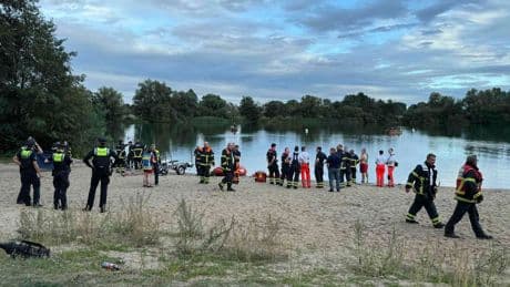 Rettungseinsätze: Suche nach im Wasser Vermissten in Hamburg endet erfolglos