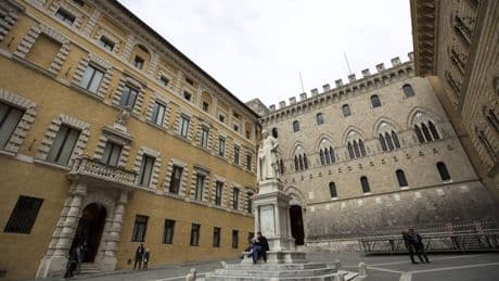 Mps rilancia su Mediobanca : suo tavolo anche 759 milioni cash