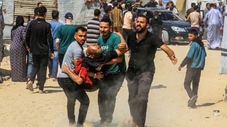 İsrail, bayram sabahı da Gazze'ye saldırdı: 19 kişi yaşamını yitirdi