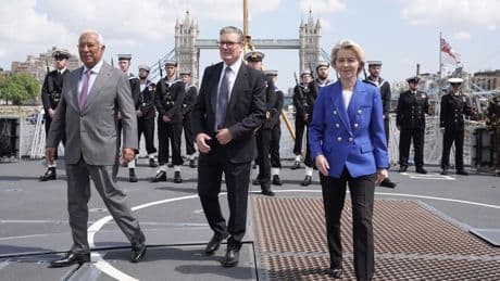 Gipfel EU-UK in London: Keir Starmer verbessert den Brexit. Beliebt macht ihn das nicht