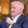 "Da ist Mist gebaut worden": Seehofer gibt Söder und Merz Mitschuld am Richterdebakel