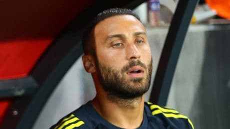 Fenerbahçe'de Cenk Tosun sakatlandı