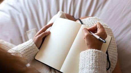 Failing this simple writing test could be an early sign of dementia