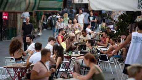 Freno a la huelga de hostelería en Baleares tras pactarse una subida de sueldo histórica