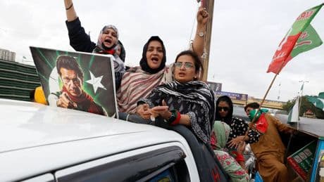 Meer dan 200 aanhangers van Pakistaanse oud-premier Khan opgepakt
