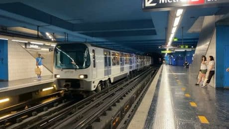INFO BFM MARSEILLE PROVENCE. Des personnes âgées menacées au tournevis dans le métro, deux interpellations