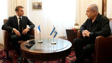 Avertissements, menaces, le bras de fer s’intensifie entre Israël et la France avant une reconnaissance de la Palestine