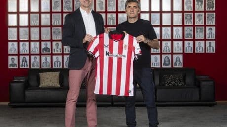 Valverde renueva con el Athletic hasta 2026 y acompañará a Uriarte hasta el final de su mandato presidencial
