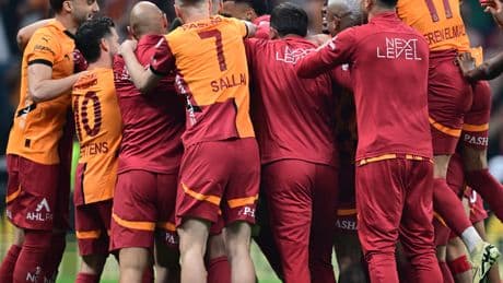 G.Saray 2 günde para bastı!