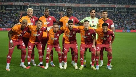 Bakan Bak'tan Türkiye Kupası şampiyonu Galatasaray'a tebrik
