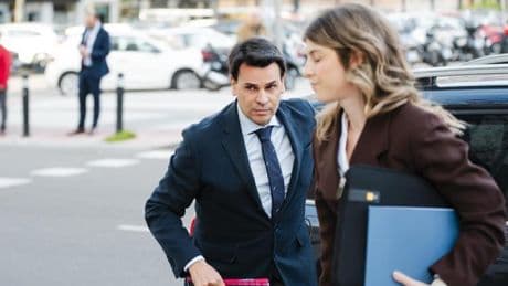 La jueza de los delitos fiscales de la pareja de Ayuso puede acceder a los escritos en los que su abogado admitió el fraude