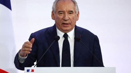 Frankreich: Zwei Feiertage streichen? Das übersteht man als Premier nicht