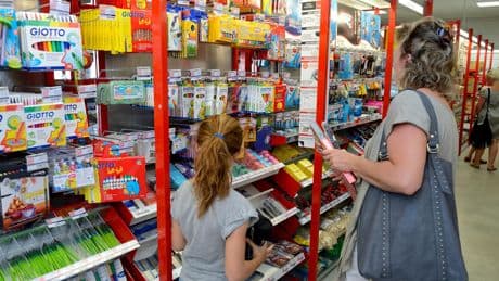 Stylos, gommes, colles... Des substances nocives détectées dans un grand nombre de fournitures scolaires
