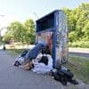 Überfüllte Altkleidercontainer in Potsdam: Ein Missverständnis verursacht Chaos