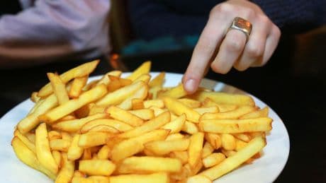 Öl ist es nicht: Das Einzige, was Pommes jetzt noch besser macht