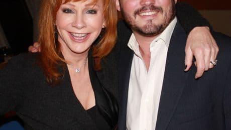 Reba McEntire reveals how Kelly Clarkson’s kids are doing after Brandon Blackstock’s death