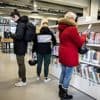 Geld en een knappe kop doen meer voor iemands positie dan woonplaats