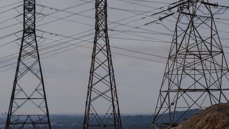 After L.A. Fires, Edison Wants to Bury Power Lines in Altadena and Malibu