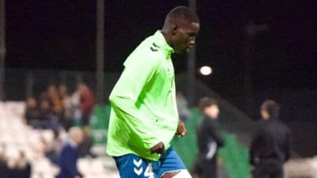 Busca un cuarto central para suplir a Mendy