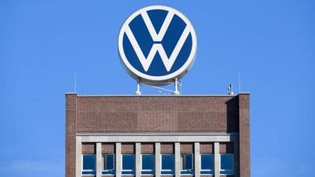 Gewinn-Einbrüche bei VW und Mercedes-Benz - Deutsches Auto-Desaster