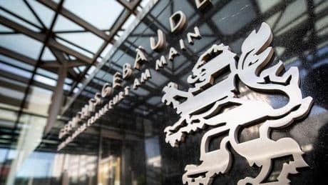 Terrorprozess: IS-Rückkehrerin steht vor dem Frankfurter Oberlandesgericht