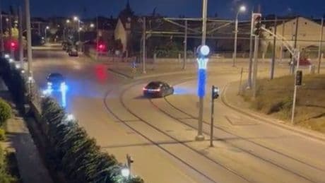 Tramvay yolunda drift yapan sürücüye 55 bin lira ceza