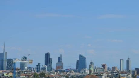 Un piano "ombra" per costruire la città. "Lavori per un lustro... con alte parcelle"