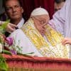 88-Jähriger auf Petersplatz: Papst schafft Ostergruß im Rollstuhl - aber ohne Sauerstoffgerät