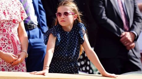 Britisches Königshaus: Lächelnd in der Natur: Prinzessin Charlotte hat Geburtstag