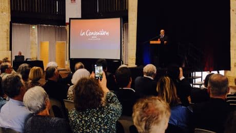 Présidentielle 2027 : Bernard Cazeneuve, l'atout vintage ?