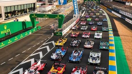 ¿Qué pilotos españoles compiten en las 24 Horas de Le Mans 2025?
