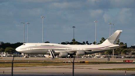 U.S. Formally Accepts Luxury Jet From Qatar for Trump