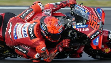 Marc Márquez, con una diferencia de escándalo en el inicio de Aragón