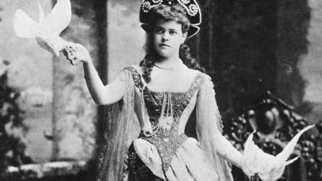 The glamorous life of Alva Vanderbilt Belmont, the millionaire socialite whose life inspired HBO's 'The Gilded Age'