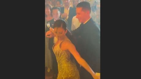Während Champions-League-Finale - So glamourös feiert Julian Draxler seine Hochzeit