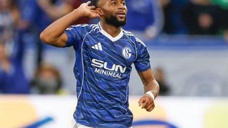 Sylla, otra opción para la delantera del Sevilla