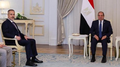 Bakan Fidan, Mısır Cumhurbaşkanı Abdülfettah es-Sisi ile görüştü