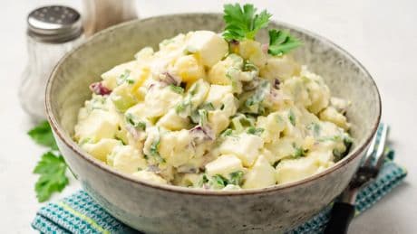 Ensalada de patatas, una receta fácil de preparar perfecta para el verano
