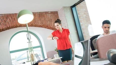 Ende des Acht-Stunden-Tags? Psychologe warnt vor „Ausbeutung“