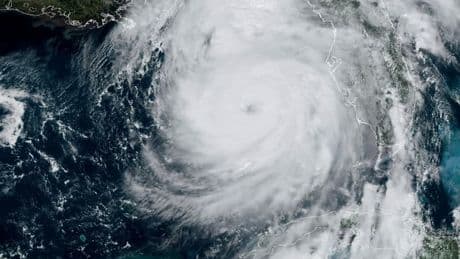 Vers une saison des ouragans particulièremeint intense et destructrice aux États-Unis?
