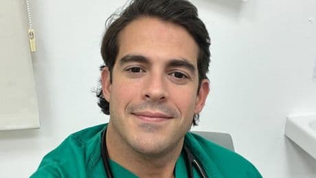 Aurelio Rojas, cardiólogo: "Tomar dos kiwis una hora antes de dormir en España mejora la longevidad de tus células"