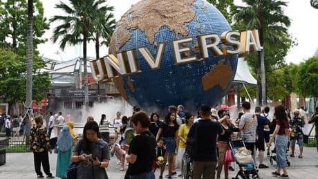 Après "Comme des riches" et "L'Homme qui rétrécit", Universal veut moins miser sur les films français