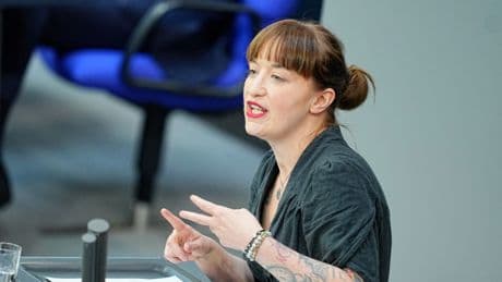 Linke fordert neuen Feiertag und will damit Frieden in der Welt erreichen