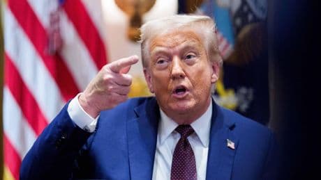 Einsatz der Nationalgarde: Gouverneur von Illinois: Trump plant "insgeheim eine Invasion" in Chicago