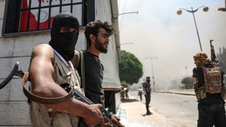 Syrie: la trêve dans la ville druze de Soueida globalement respectée, des familles bédouines évacuées