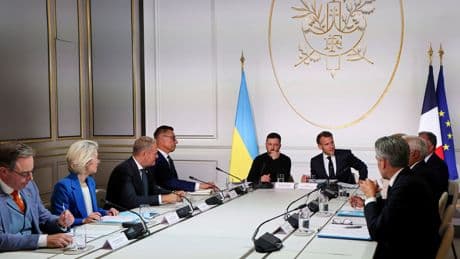 Ukraine-Russia war latest: Trump issues warning to Europe as Macron confirms 26 countries have pledged troops