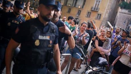 Unmut auf Urlaubsinsel: Erneut großer Protest gegen Massentourismus auf Mallorca