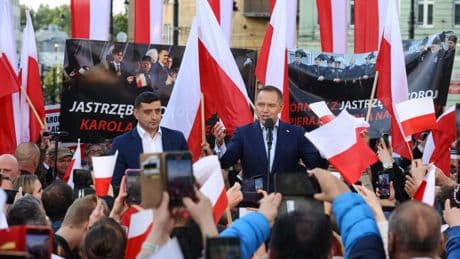 Polonia examina su regreso al centro de la UE