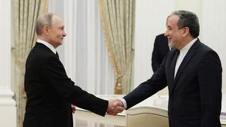 Moskova'da kritik görüşme: Putin ve İran Dışişleri Bakanı Erakçi bir araya geldi