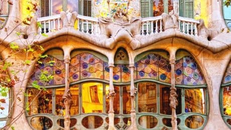 Las 5 casas que son maravillas arquitectónicas de España: vivir en una obra de arte